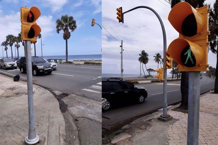 Светофоры на перекрестоке и светофор дорожный в Доминике
