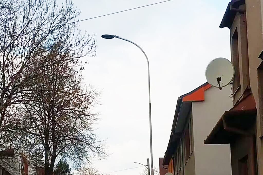 Уличное освещение жилого дома