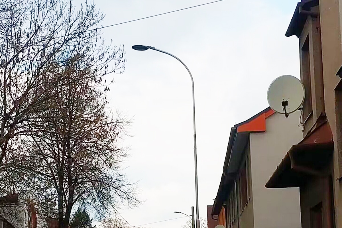 Уличное освещение жилого дома