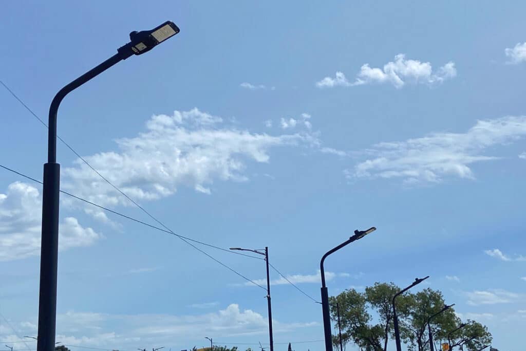 Уличные фонари с разъемом NEMA