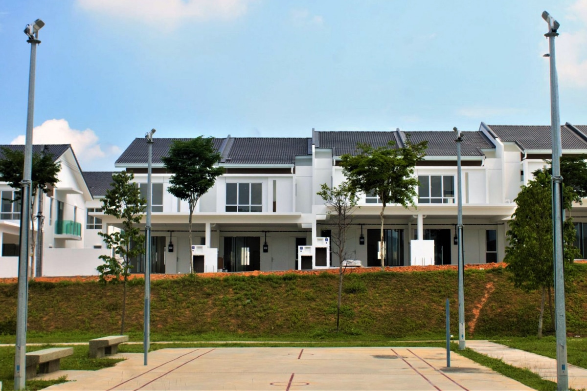 Высокомачтовые светодиодные прожекторы для стадионов