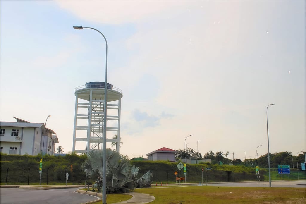 Уличное освещение для улицы жилых районов