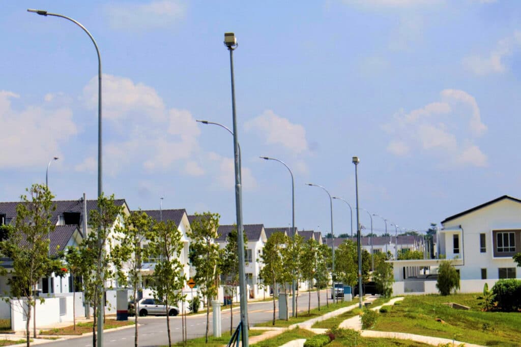 Светодиодные уличные фонари для жилых районов на улице в микрорайонах