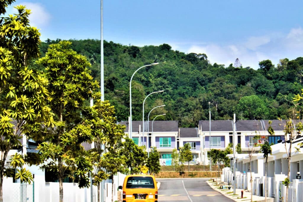 Уличные фонари для жилых районов и освещения жилых комплексов