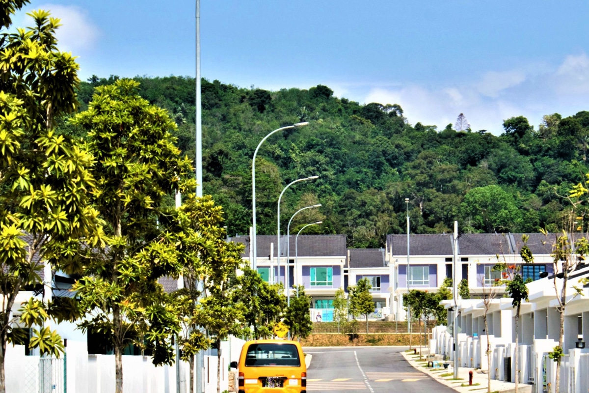 Уличные фонари для жилых районов и освещения жилых комплексов